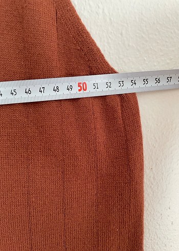 Düğmeli V Yaka Kolsuz Uzun Triko Elbise - Görsel 2