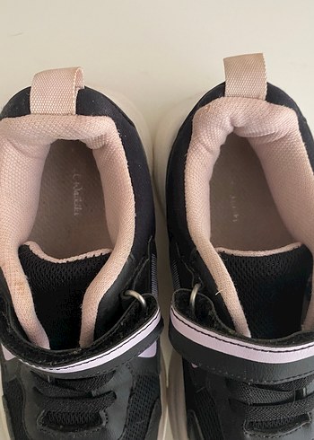 Kız Çocuk Siyah Cırtlı Spor Ayakkabı - Görsel 4