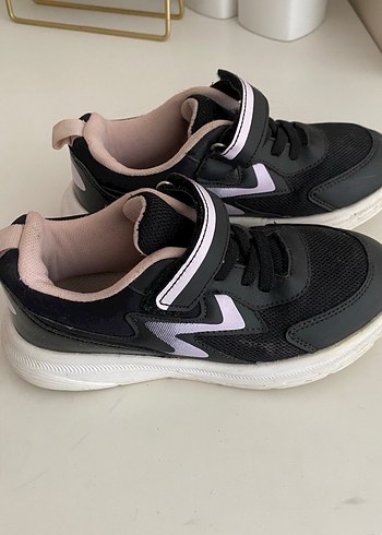 Kız Çocuk Siyah Cırtlı Spor Ayakkabı - Görsel 2