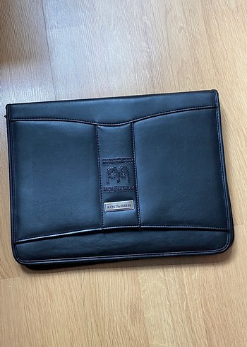 Siyah Fermuarlı Erkek Evrak Çantası - Görsel 2