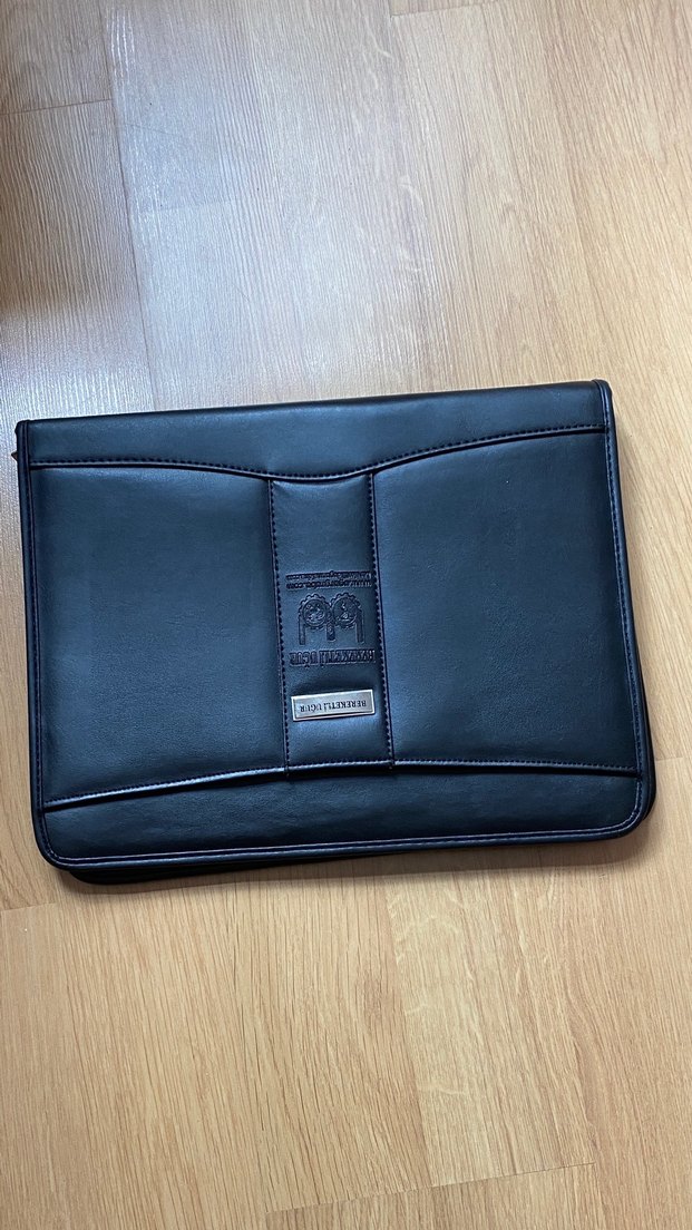 Siyah Fermuarlı Erkek Evrak Çantası - Görsel 2