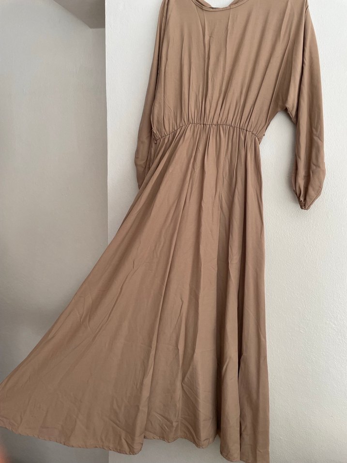 Bej Uzun Keten Elbise - Görsel 2