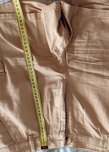 Bej Kadın Keten Düğmeli Bol Kesim Şort - Görsel 2