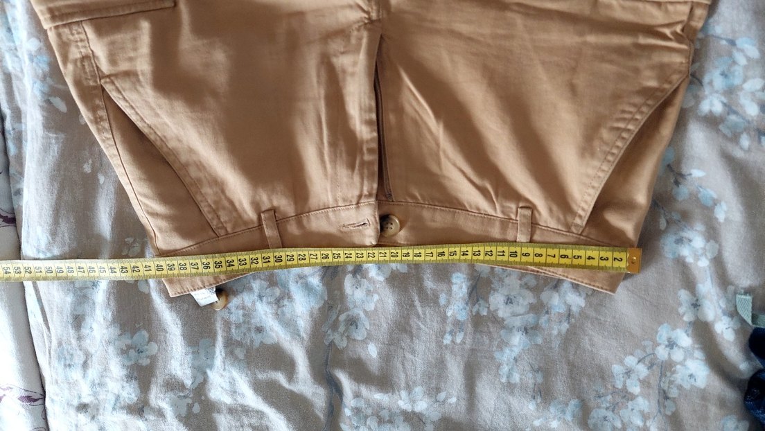 Bej Kadın Keten Düğmeli Bol Kesim Şort - Görsel 4