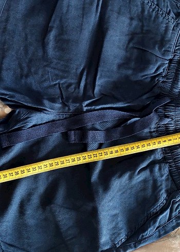 Kadın Mavi Keten Kemerli Rahat Şort - Görsel 3