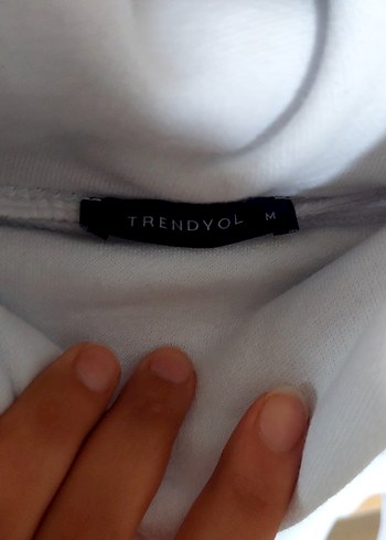 Beyaz Uzun Kollu Fermuarlı Sweatshirt - Görsel 4