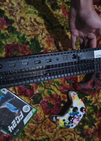 Xbox One X - Görsel 2