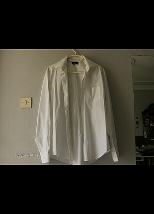 beyaz gömlek 