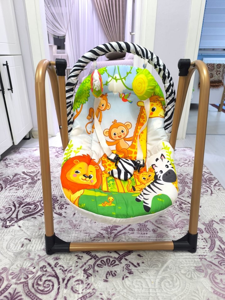 Renkli Bebek Oyun Minderi ve Salıncağı - Görsel 2