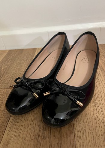 Siyah Fiyonklu Dolgu Topuk Kadın Babet - Görsel 4