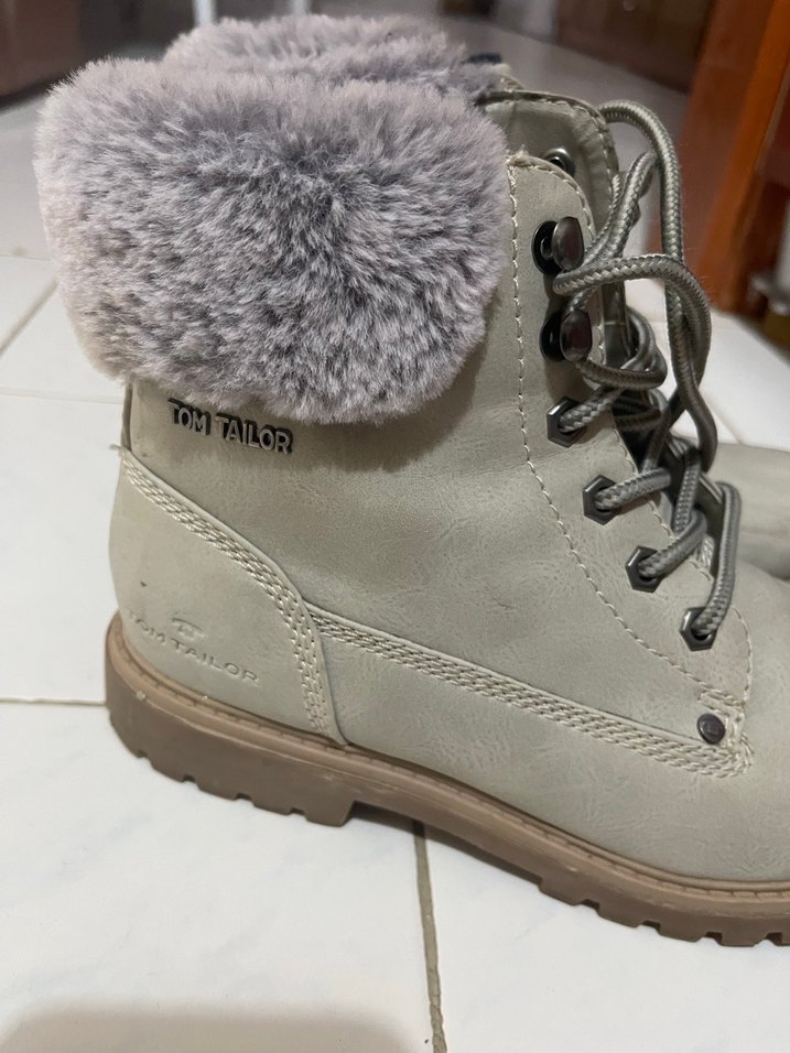 Gri Kadın Süet Kürklü Dolgu Topuk Bot - Görsel 2