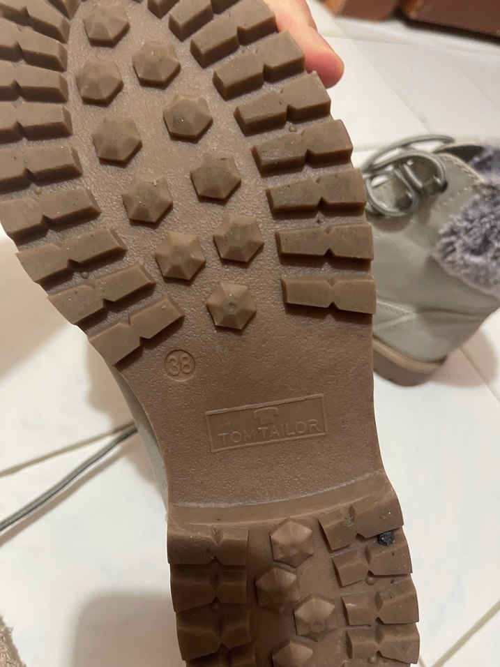 Gri Kadın Süet Kürklü Dolgu Topuk Bot - Görsel 4