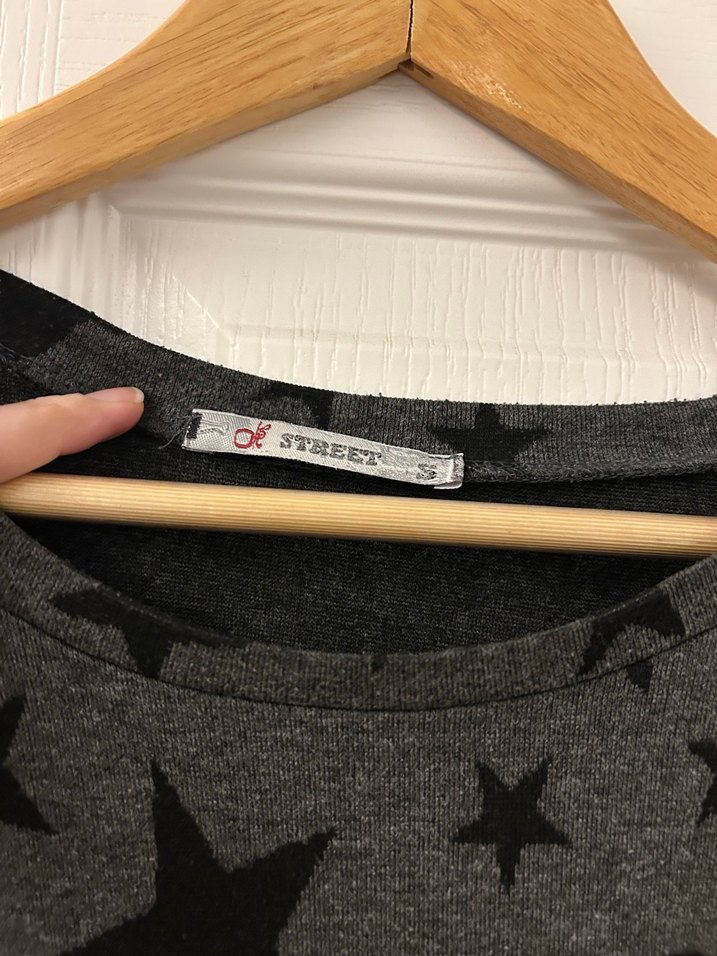 Gri Yıldız Desenli Uzun Kollu Kadın Kazak - Görsel 3