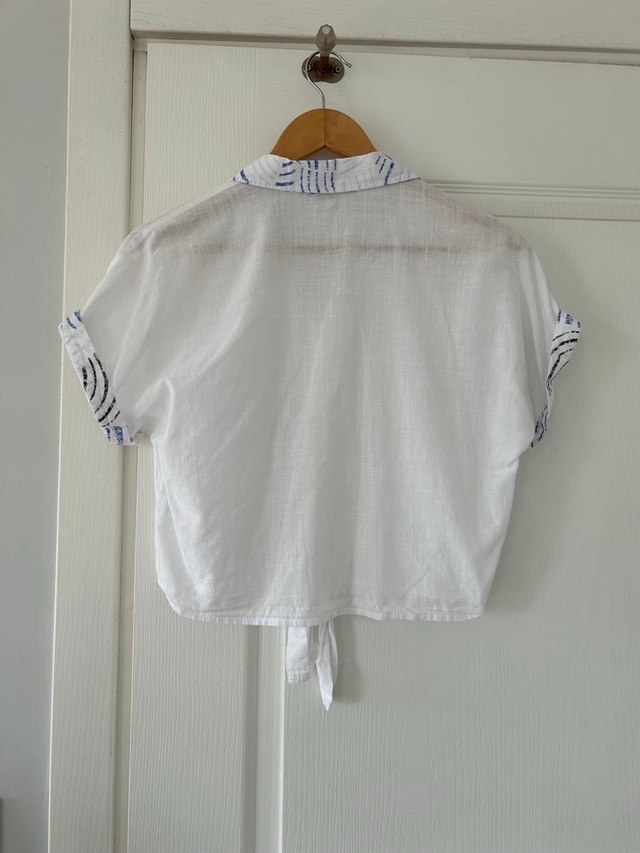 Colins Desenli Keten Kısa Kollu Crop Gömlek - Görsel 2