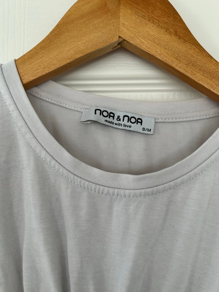 Beyaz Siyah Pamuklu Tişört - Görsel 4