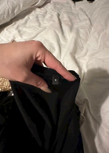 Siyah V Yakalı Uzun Kollu Mini Elbise - Görsel 3