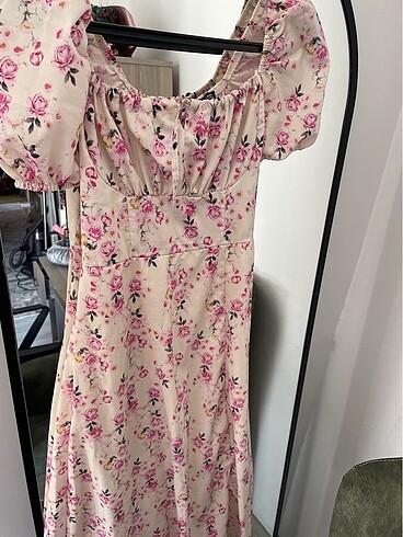Zara Yazlık çiçekli elbise
