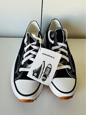 Converse Run Star Hike