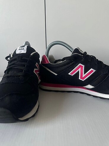 37,5 Beden siyah Renk New Balance 554