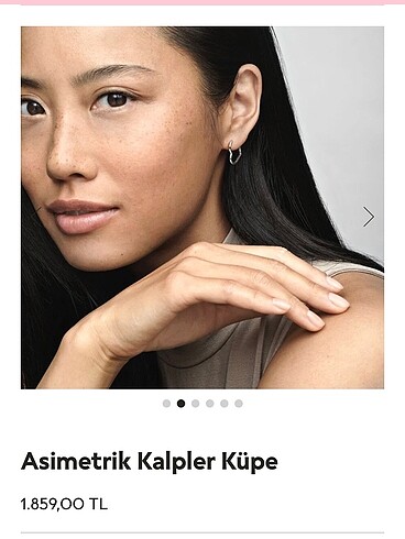 Pandora Asimetrik Kalpler Küpe