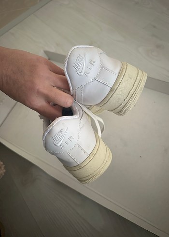 Beyaz Minimalist Kadın Spor Ayakkabı - Görsel 3