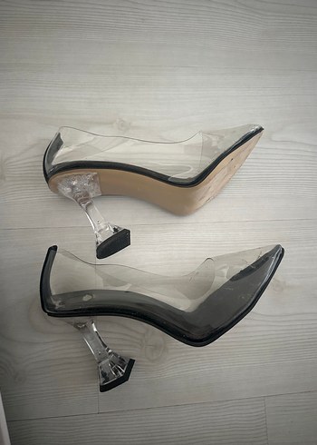 Şeffaf Stiletto Kadın Topuklu Ayakkabı - Görsel 3
