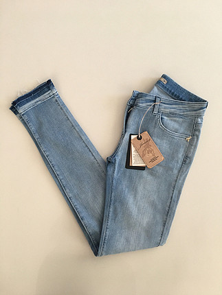 27 Beden çeşitli Renk PATRIZIA PEPE SKINNY JEAN 