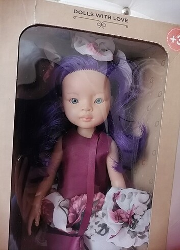  Beden Paola reina mor saçlı 