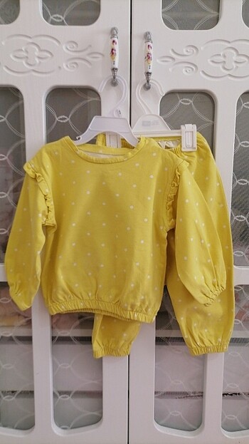 Hellobaby sarı pijama takımı