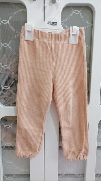 LC Waikiki Somon fırfırlı kadife pijama takımı