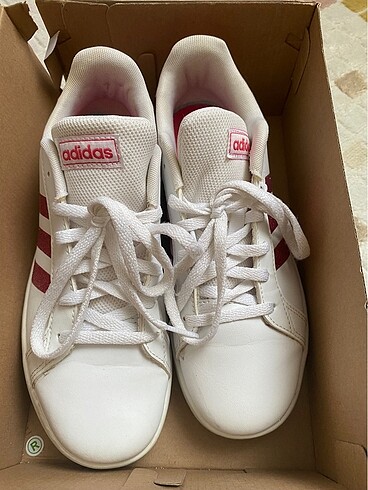 Adidas ayakkabı