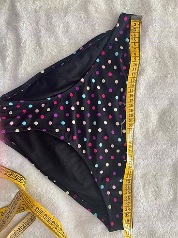 42 Beden Bikini altı 2 adet