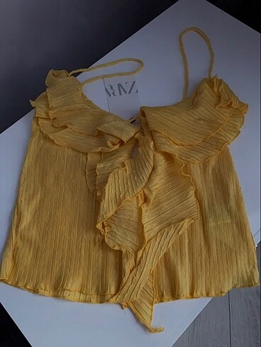 Zara sarı crop