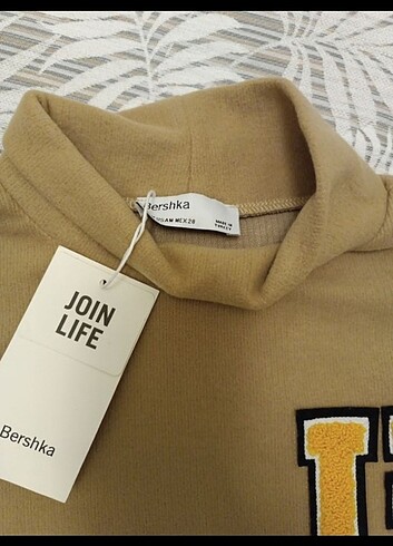 m Beden Bershka kazak