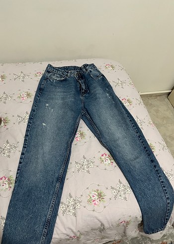 mom jean