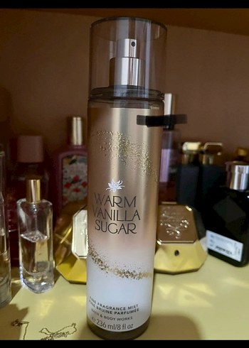 Beden Warm Vanilla Sugar Kadın Parfüm Spreyi 236 ml