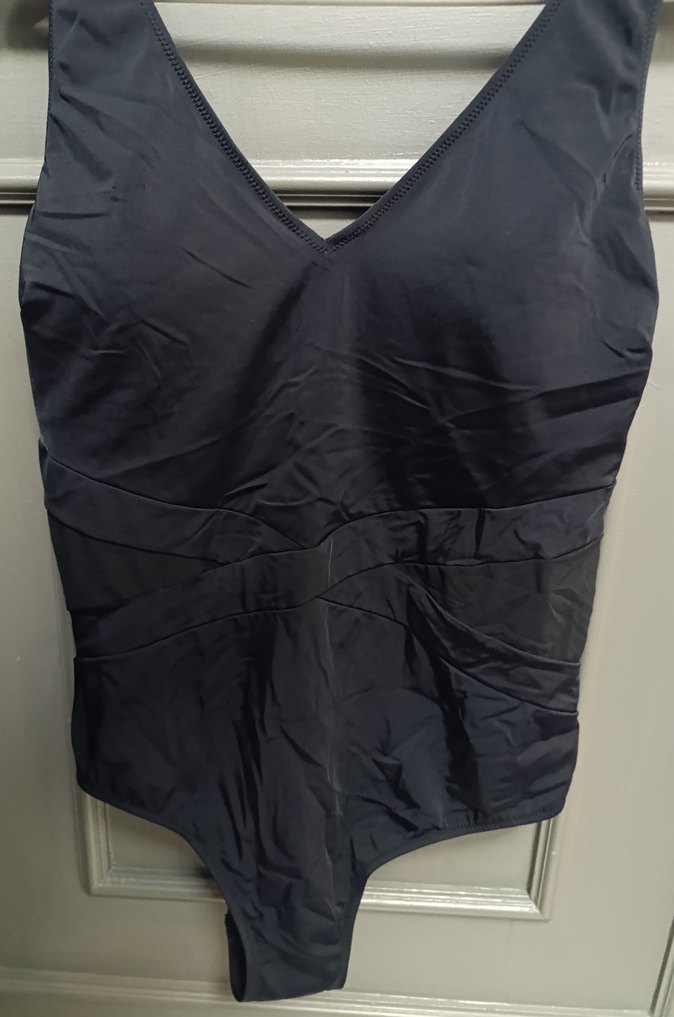 suwen Kadın Siyah Toparlayıcı Mayo - Görsel 4