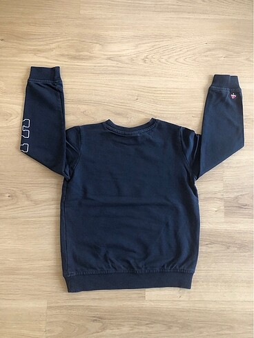 6 Yaş Beden Polo 6-7 ysş sweatshirt