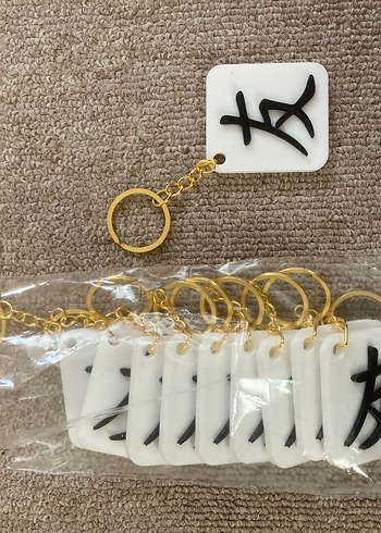 Siyah Japonca Arkadaş Anahtarlık - Görsel 3