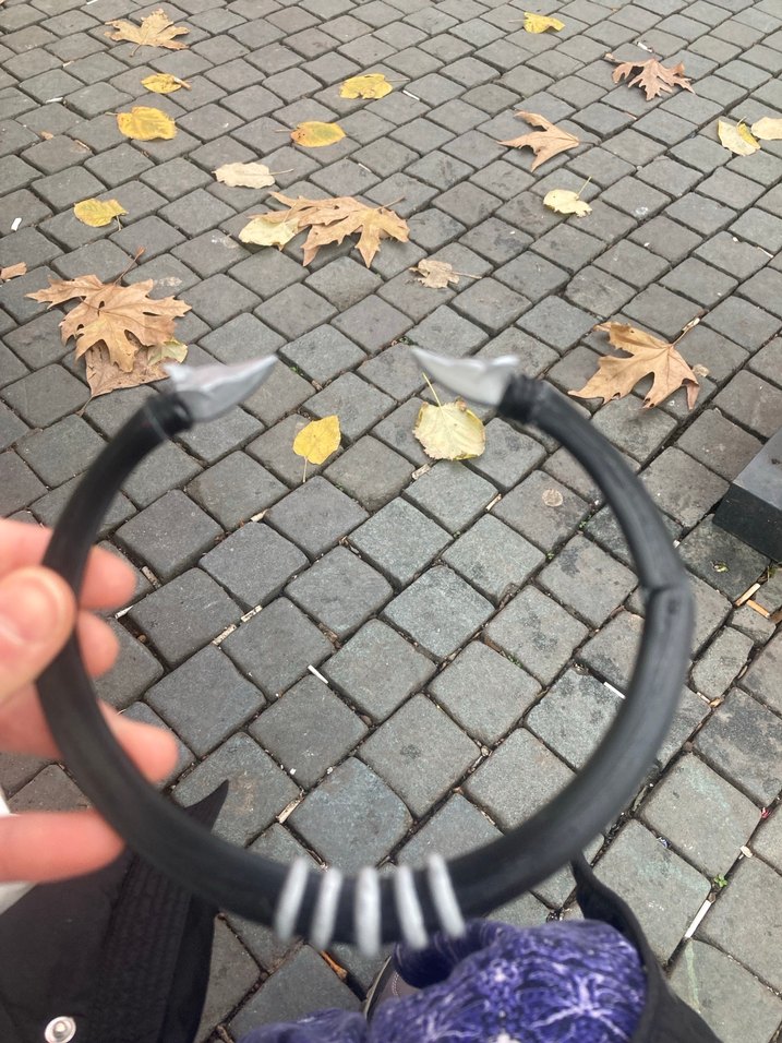 Köpek Desenli Zincir Detaylı Siyah Gotik kolye - Görsel 2