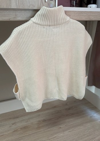 Bej Kısa Yarım Fermuarlı Boğazlı Triko Süveter - Görsel 4