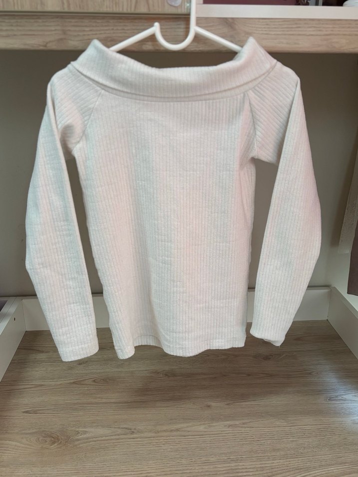 Beyaz Kadın Boğazlı İnce Triko Kazak - Görsel 3