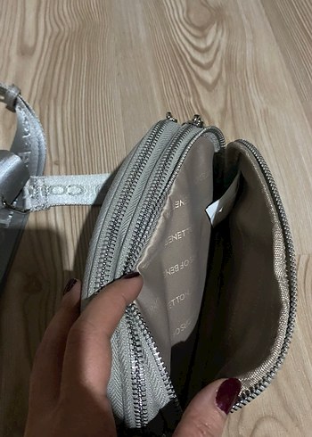 Benetton Gri Deri Bel Detaylı Çapraz Çanta - Görsel 4