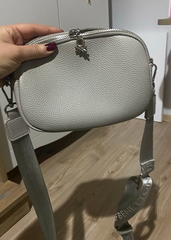 Benetton Gri Deri Bel Detaylı Çapraz Çanta - Görsel 2