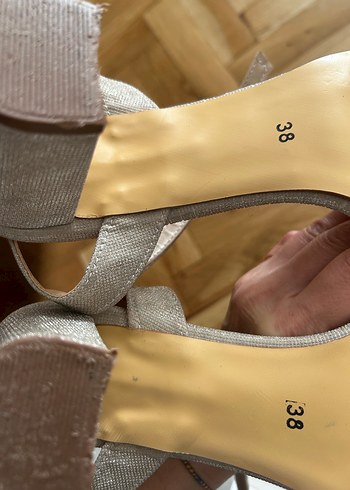 Bej simli deri Dolgu Topuklu Kadın Abiye Ayakkabı - Görsel 4