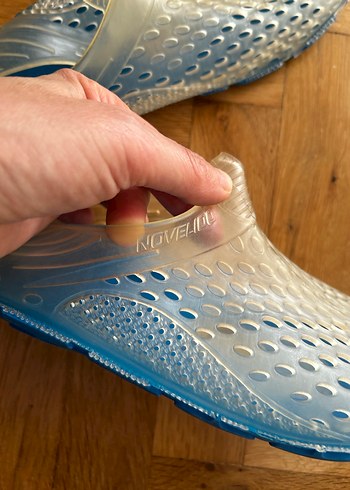 Mavi Parlak kadınSu Ayakkabısı Velcro - Görsel 2