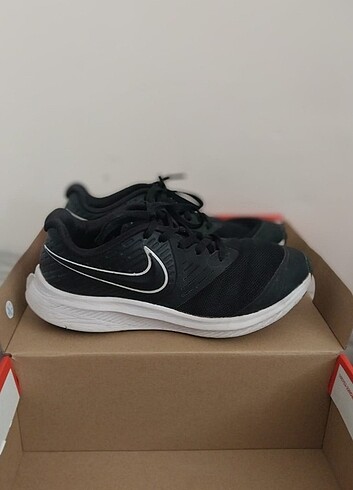 Nike kadın siyah spor ayakkabı