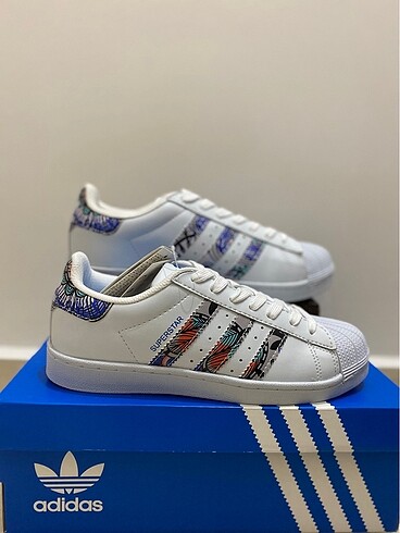 Adidas Süperstar