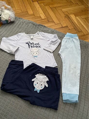 Defacto ve hellobaby pijamalar.