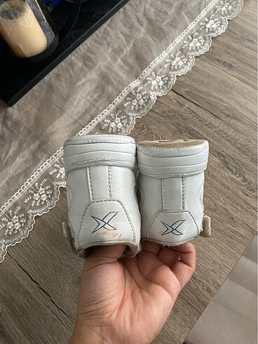 26 Beden beyaz Renk Kinetix bot spor ayakkabı